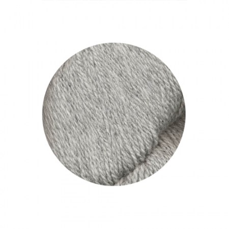 Patagonia-Organic-Merino-101-Light-Grey_Juniper-Moon-Farm_Garn10