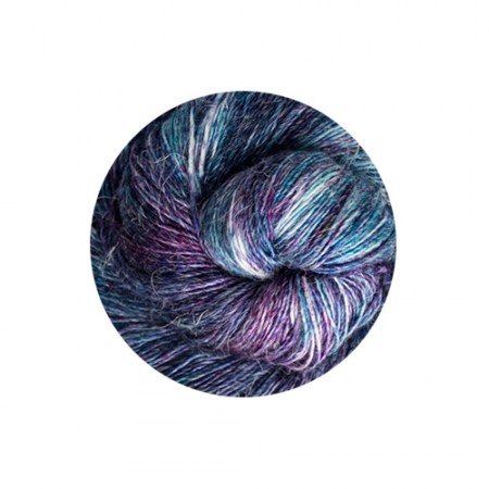 Susurro_Whales_Road_Malabrigo_Silke_Hoer_Merino_Silkegarn_Garn_Garn10